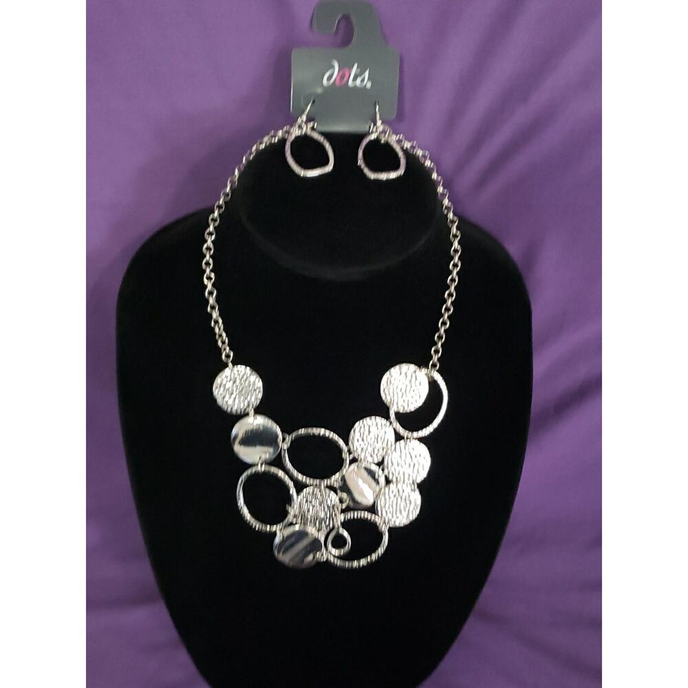 Dots Brand Statement Bib Style Necklace And Earrings Set Silver Tone Metal New - Picture 2 of 8